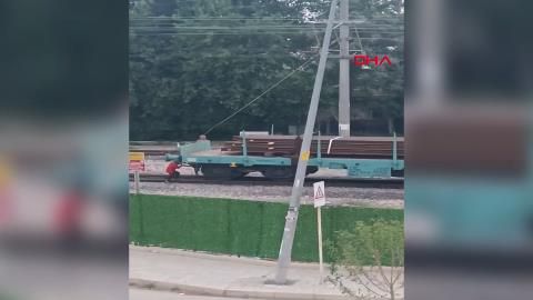 Çocukların tren vagonunda tehlikeli oyunu