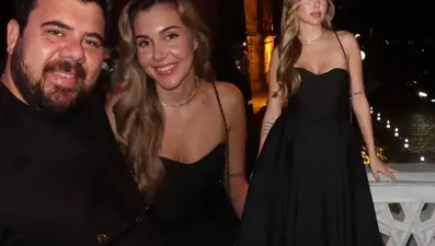 Berfu Yenenler'den yeni pozlar: Prensesler gibiydim ben koca evinde