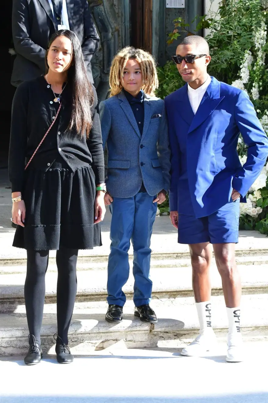 Dünyanın en zengin üçüncü kişisinin oğlu AlexandreArnault evlendi 17 Dünyanın en zengin üçüncü kişisinin oğlu AlexandreArnault evlendi 17