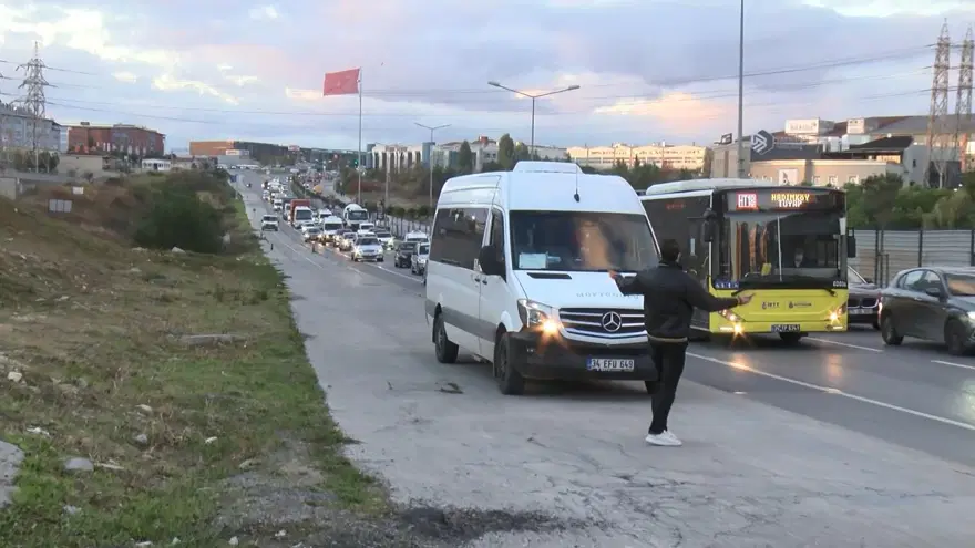 "KAÇ DEFA EZİLME TEHLİKESİ İLE KARŞILAŞTIM" 3 "KAÇ DEFA EZİLME TEHLİKESİ İLE KARŞILAŞTIM" 3