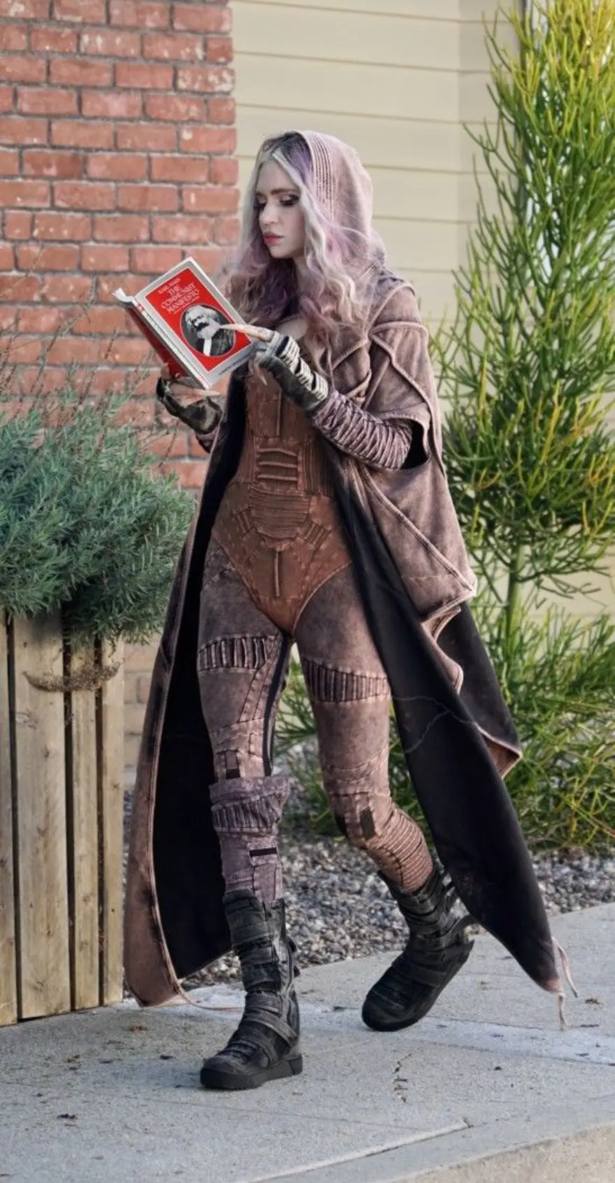 Dünyanın en zengin kişisi Elon Musk'tan ayrılan Grimes, Karl Marx'la'trolledi' 5 Dünyanın en zengin kişisi Elon Musk'tan ayrılan Grimes, Karl Marx'la'trolledi' 5