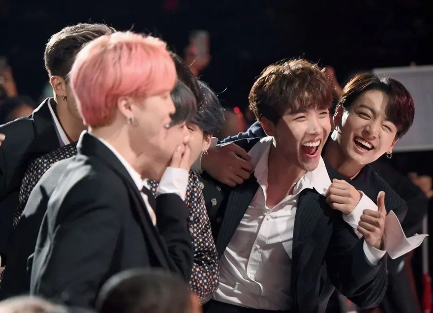 BTS'ten hayranlarına konser müjdesi 3