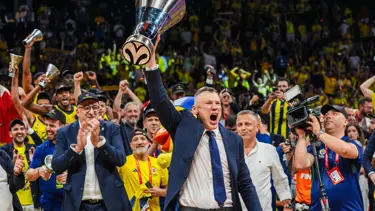 Fenerbahçe'den Jasikevicius için resmi müjde, imzalar aralık ayında atılacak