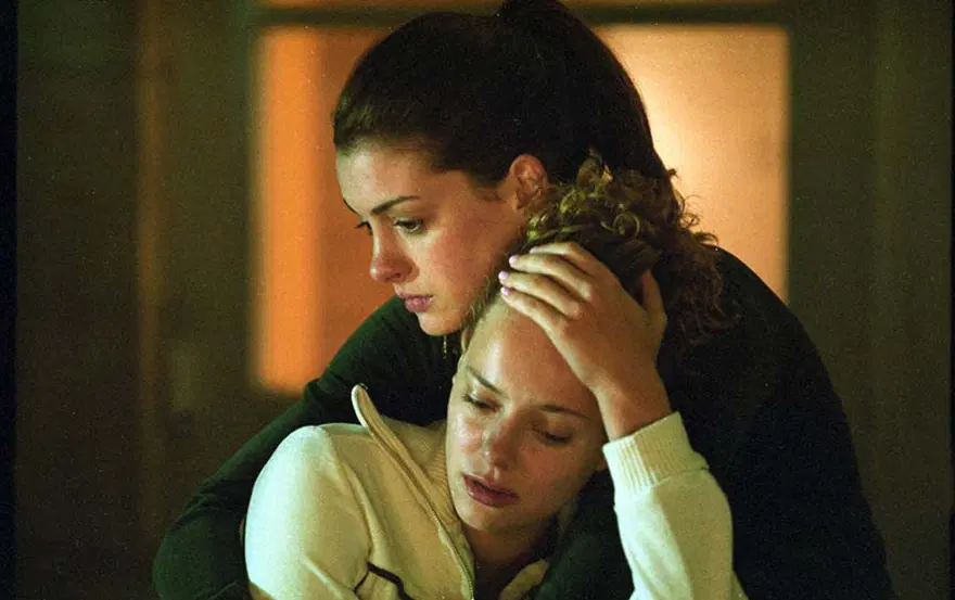 Lisede bile zirvedeydi: 40. yaşını kutlayan Anne Hathaway'in en iyi filmleri 6