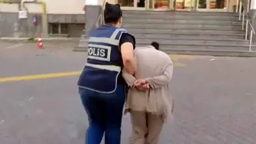 75 yıl hapis cezasıyla aranıyordu, yakalandı