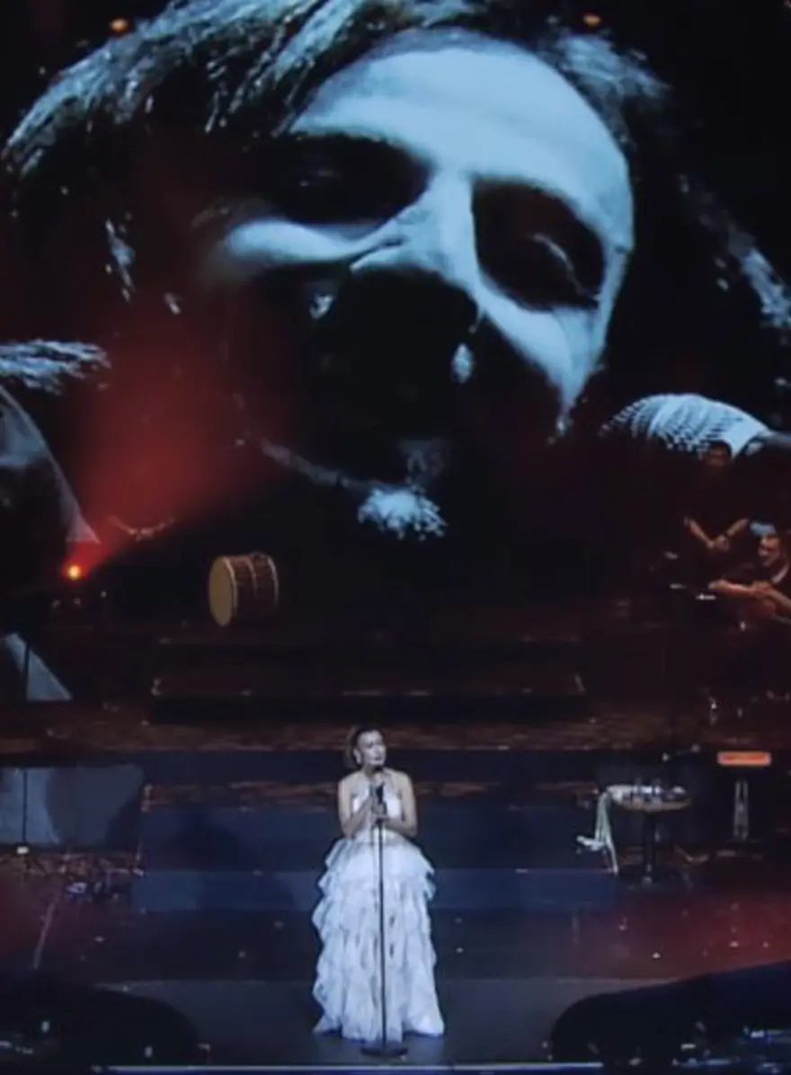 "SEN O YAŞTA KALDIN" 3