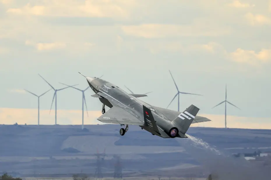 Bayraktar Kızılelma'ya hayalet göz... Toygun ile görmeden vuracak!