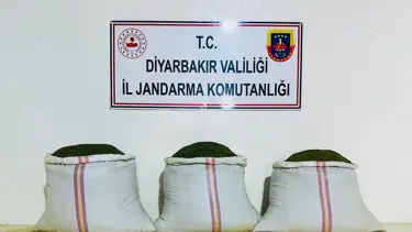 Diyarbakır'da uyuşturucu operasyonu: 3 kişi yakalandı