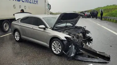 AK Parti Milletvekili Mustafa Canbey trafik kazası geçirdi