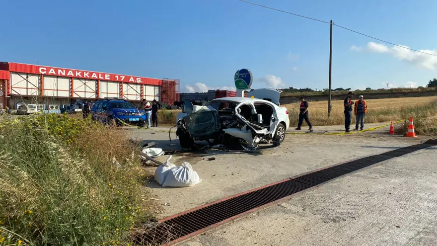 Feci kazada sürücü öldü, aracından çok sayıda uyuşturucuçıktı 9