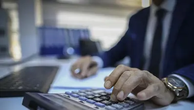 Memur ve emekliyi zam heyecanı sardı. Seyyanen zam olacak mı?