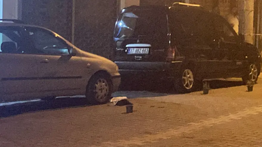 2 yıl önce boşandığı eşi tarafından sokak ortasında öldürüldü 4