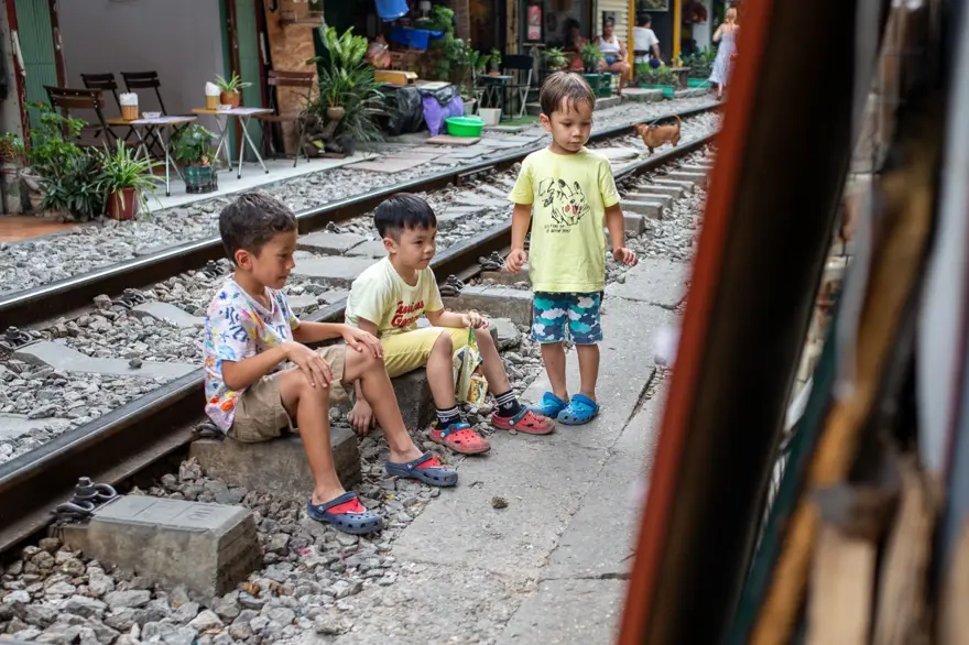 İçinden tren geçen sokak 10