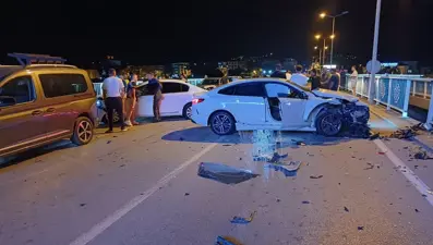 Çaycuma'da zincirleme kaza: Sürücü olay yerinden kaçtı