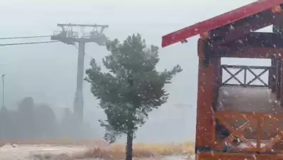 Sarıkamış'ta kar başladı