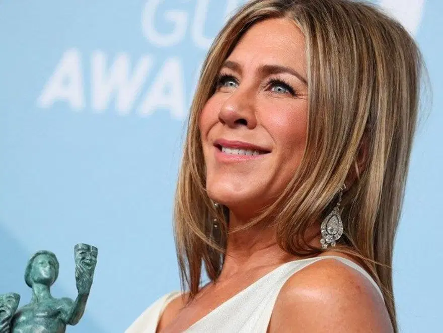 Kim der 55 yaşında diye! İşte Jennifer Aniston'ın gençlik sırları 5 Kim der 55 yaşında diye! İşte Jennifer Aniston'ın gençlik sırları 5