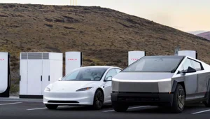 Tesla yeni Supercharger istasyonları kuruyor Tesla yeni Supercharger istasyonları kuruyor