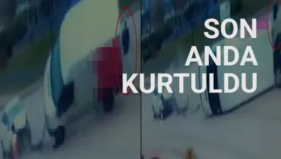 İki araç çarpıştı, kaldırımdaki yaya ölümden döndü