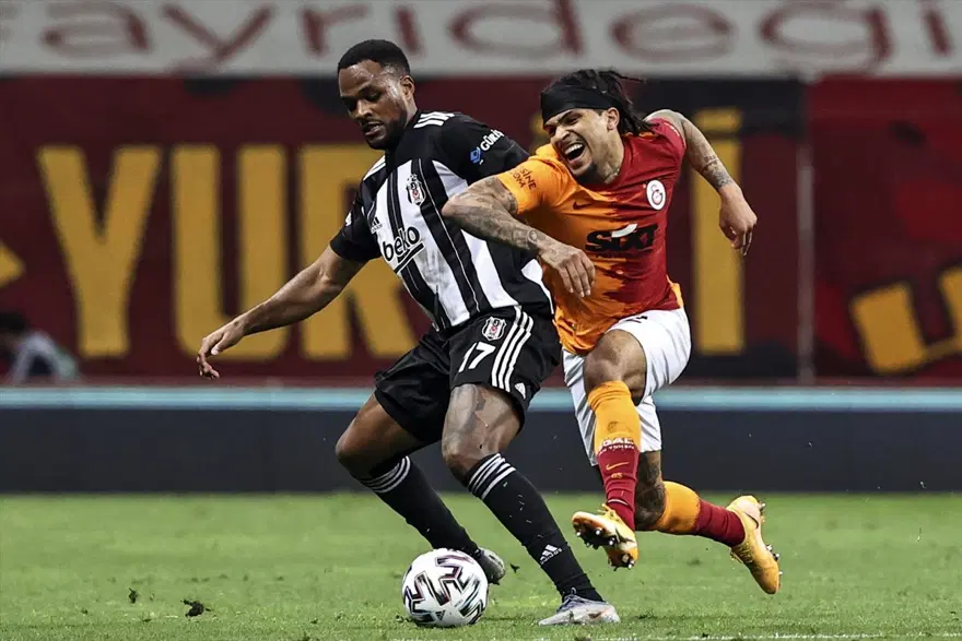 Galatasaray ve Fenerbahçe kazandı, zirve yarışı kızıştı 14