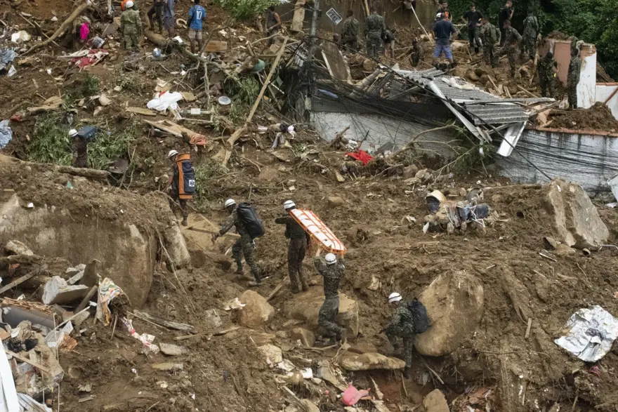 Brezilya'daki sel felaketinde ölenlerin sayısı 111'e yükseldi 7