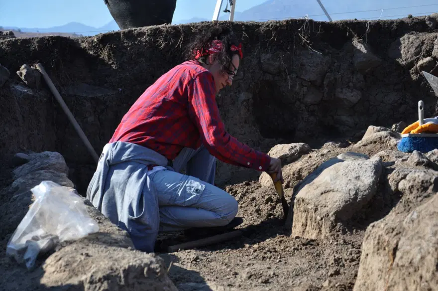 Hamaç Höyük kazısında nekropol bulundu 5 Hamaç Höyük kazısında nekropol bulundu 5