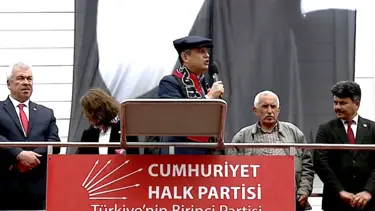 Özgür Özel Yozgat'ta: "İmamoğlu tutuksuz yargılansın" çağrısı