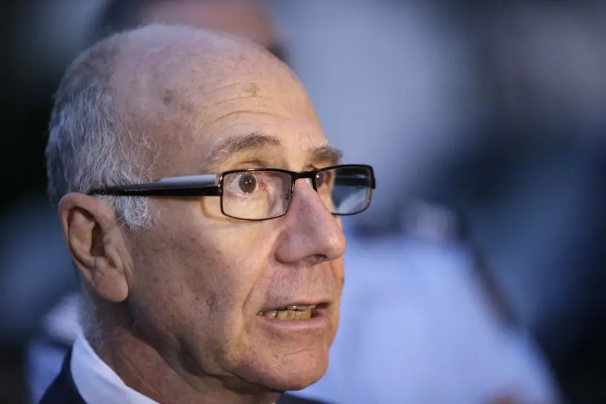 Fransa'da Roman kampında saldırı: 4 ölü 9