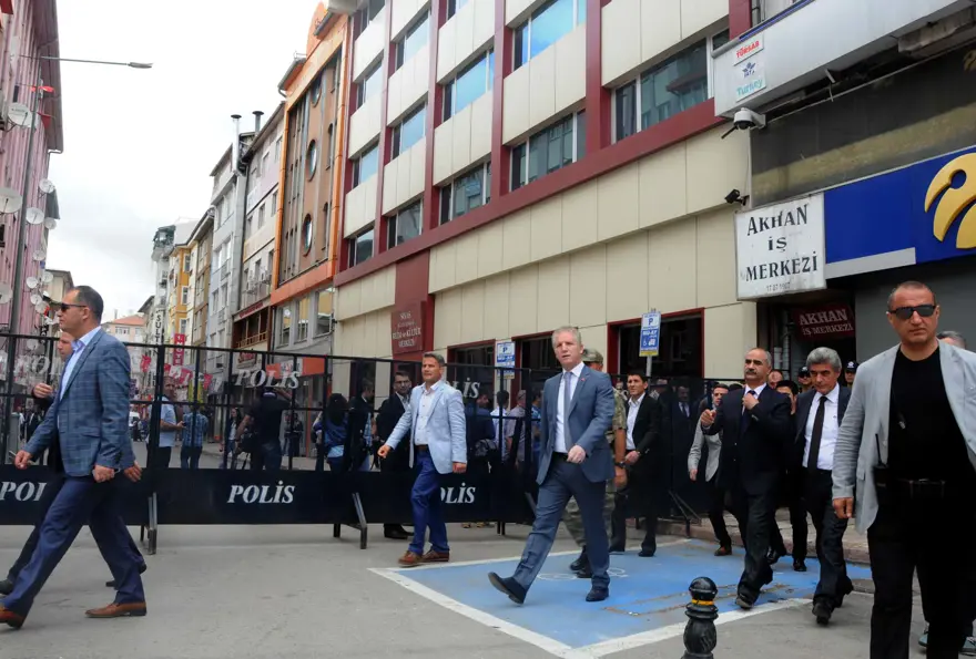 Sivas katliamında ölen 35 kişi için anma 2