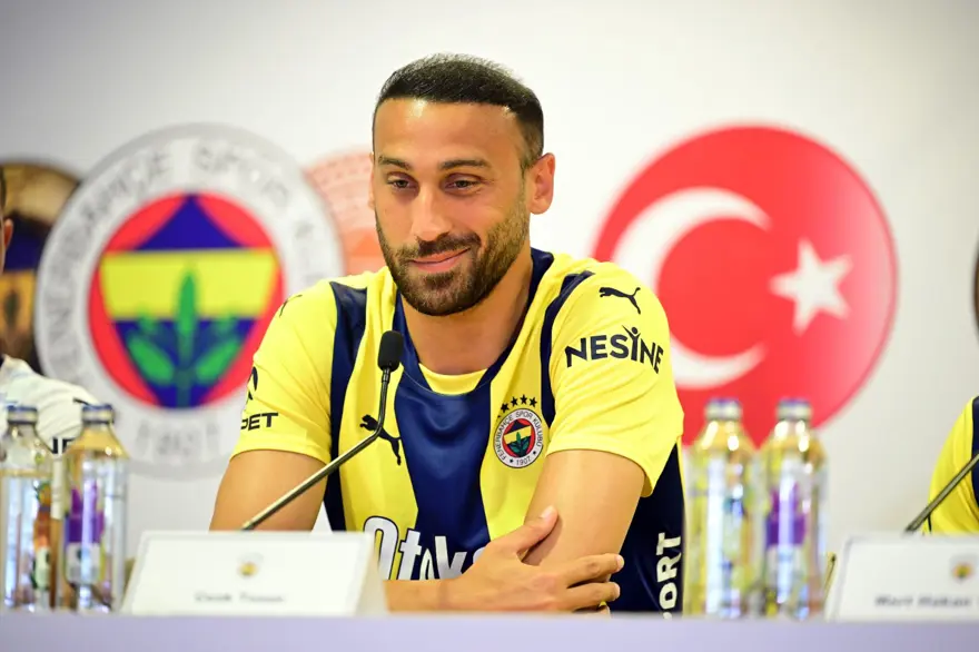 CENK TOSUN: "ELİMDEN GELENİ SAHADA VERECEĞİMDEN KİMSENİN ŞÜPHESİ OLMASIN" 4 CENK TOSUN: "ELİMDEN GELENİ SAHADA VERECEĞİMDEN KİMSENİN ŞÜPHESİ OLMASIN" 4