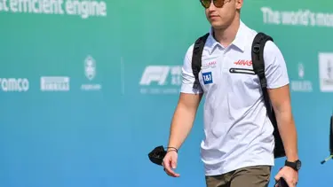 Formula 1'de Haas, Rus pilotla yollarını ayırdı