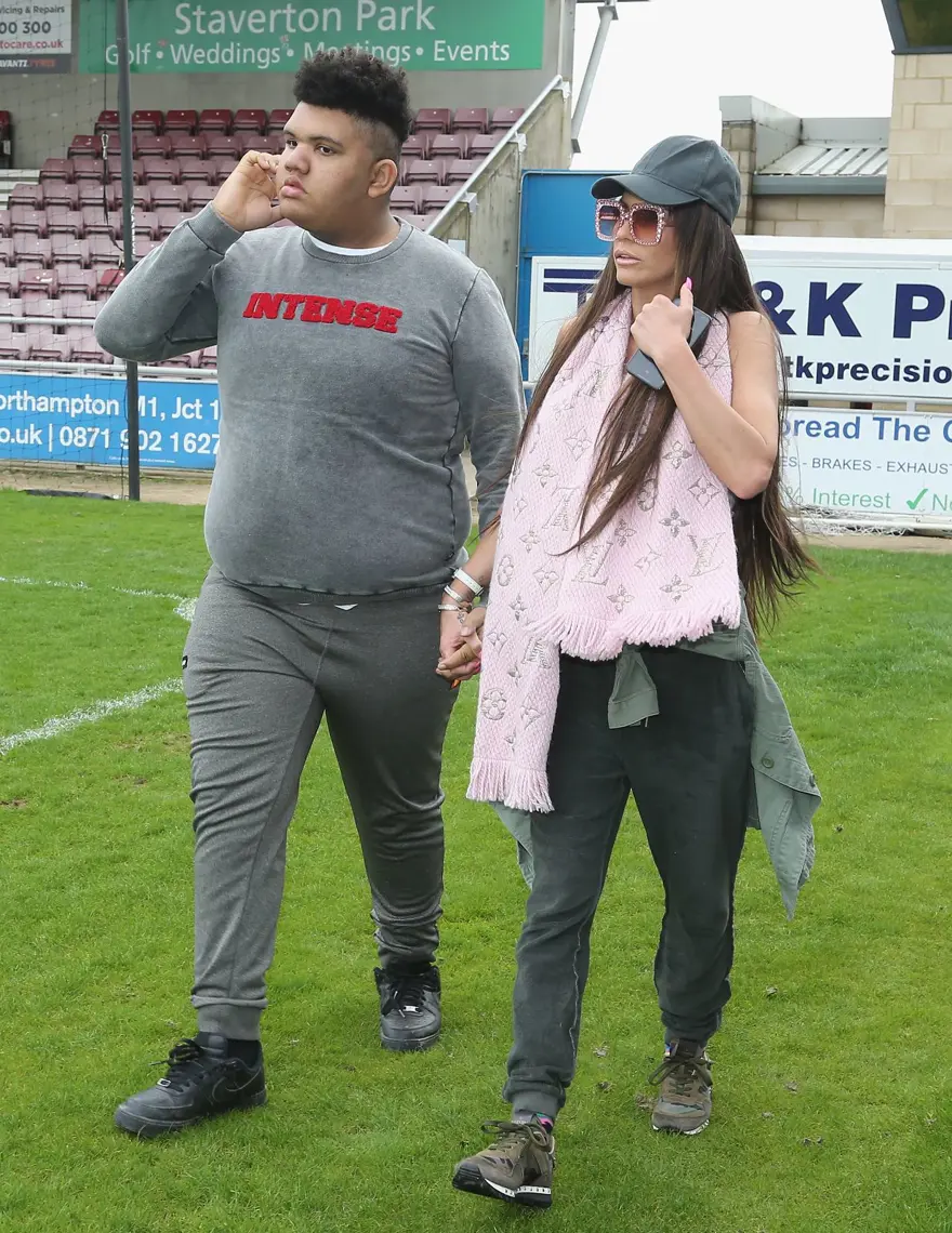 Oğlunu bakımevine bırakacak Katie Price: Bu onun için bir şans 6