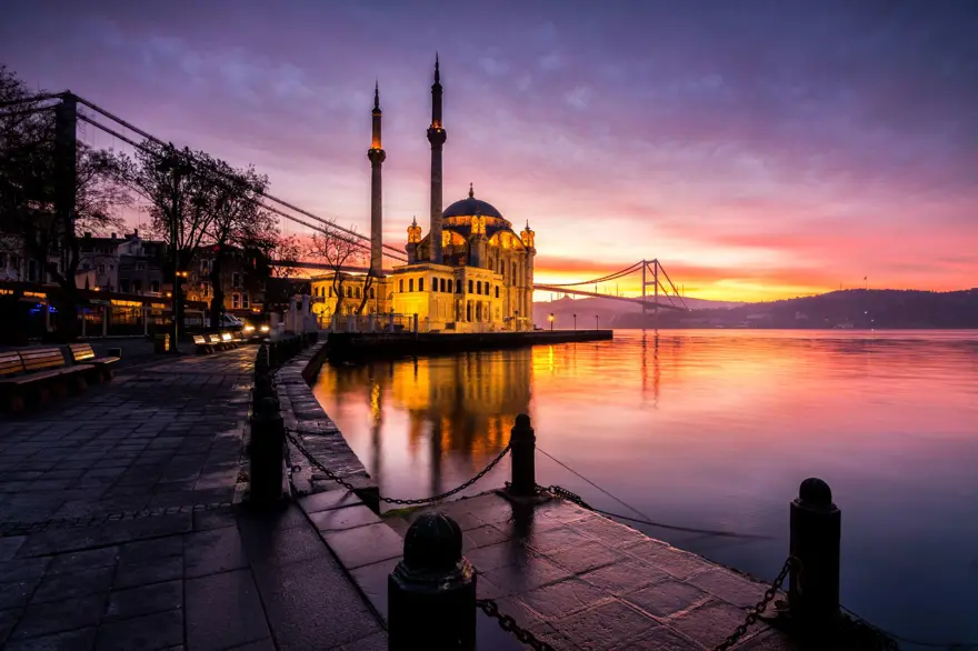 İstanbul'da en huzurlu yer Eyüpsultan, en romantik yer Kız Kulesi 12