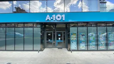 A101 aktüel ürünler kataloğu 23 Ekim 2025: 200cc motosiklet, stand mikser, kamp ekipmanları, koşu bandı ve bench sehpası bugün satışta