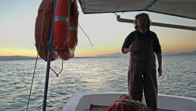 WWF-Türkiye'nin hazırladığı ‘Denizlerin Koruyucuları: Küçük Ölçekli Balıkçılar’ belgeseli puhutv'de