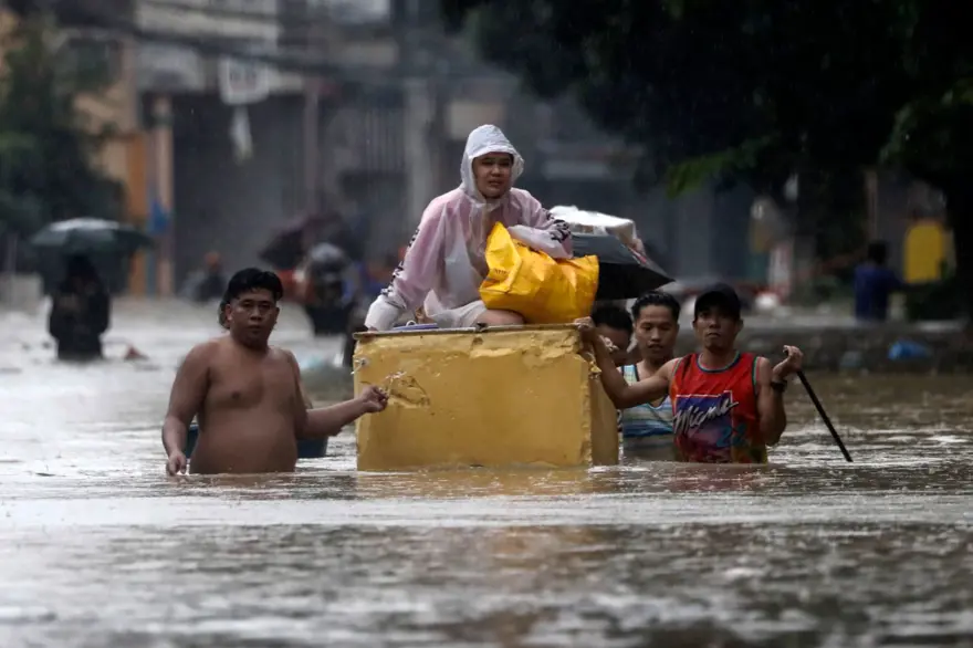 Filipinler'de fırtına sonrası sel: 11 kişi hayatını kaybetti Filipinler'de fırtına sonrası sel: 11 kişi hayatını kaybetti