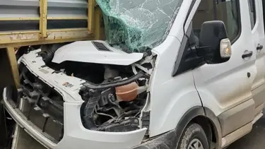 Çankırı'da kaza: Kamyonet TIR dorsesine çarptı, 1 kişi yaralandı