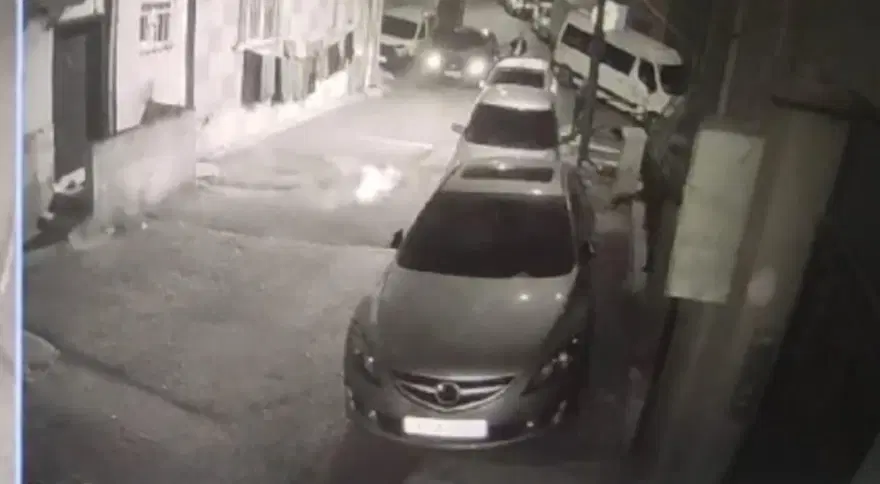 İstanbul’da sokak arasında motosikletli pusu 