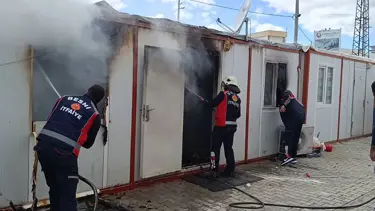 Adıyaman'da konteyner yangını
