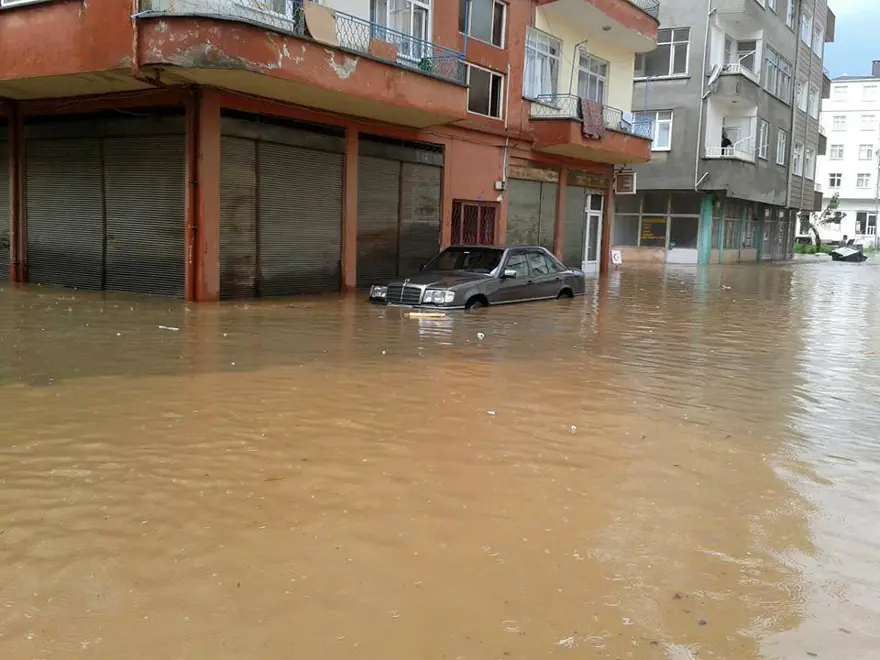 Artvin'de sel faciası: 7 kişi hayatını kaybetti 27