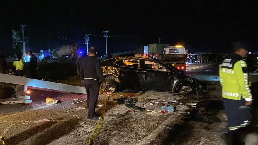 Osmaniye'de feci zincirleme kaza: 4 kişi hayattan koptu 13