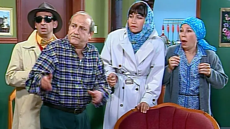 Asuman ve Mükremin ayrılığın eşiğinde (Bir Demet Tiyatro) 