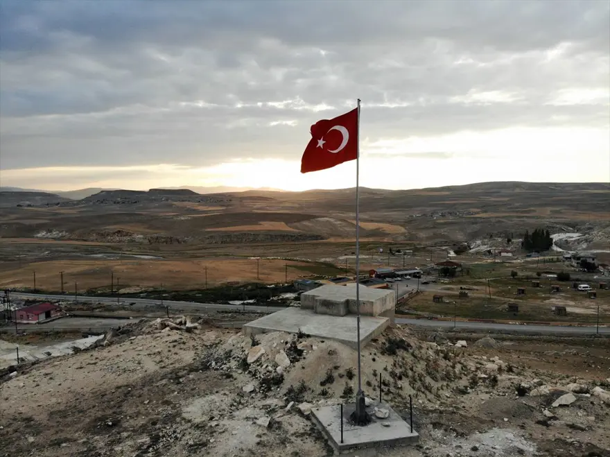 Şifa kaynağı Diyadin Kaplıcaları'nda işletmeciler yoğun ilgiden talebe yetişemiyor 14