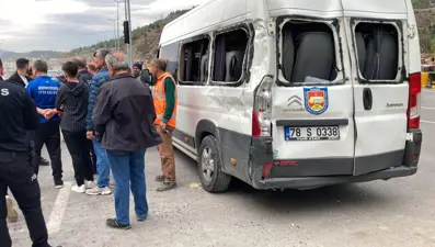 Karabük'te TIR'la minibüs çarpıştı: 9 çocuk yaralandı