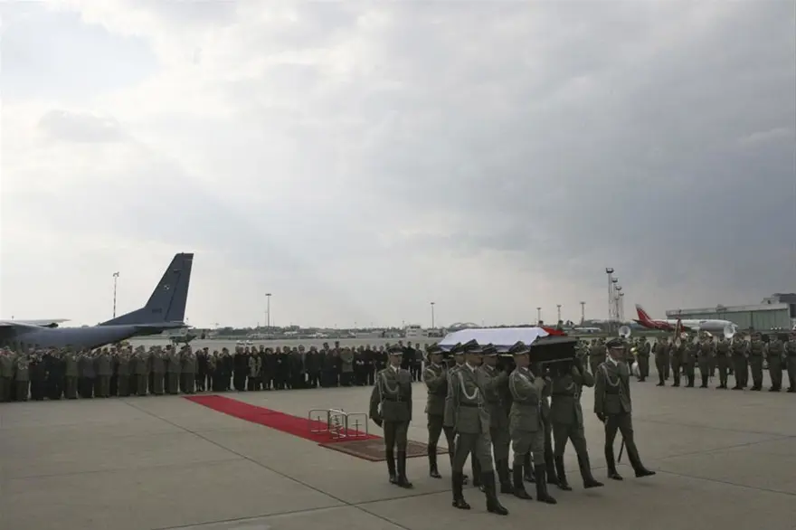 Uçak neden düştü? 5