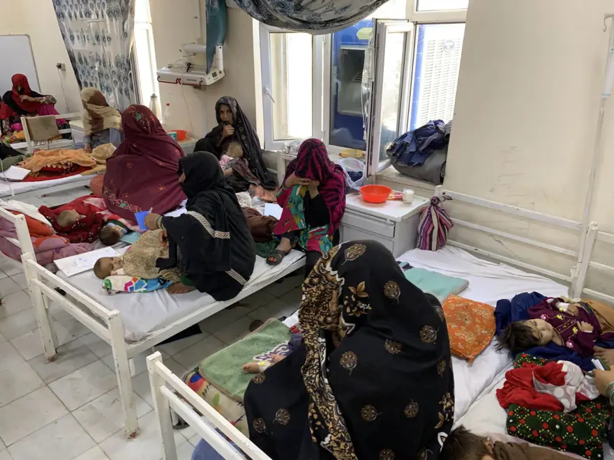 1,5 YAŞINDA 5 KİLO 500 GRAM 13 1,5 YAŞINDA 5 KİLO 500 GRAM 13