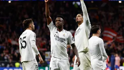 Şampiyonlar Ligi'nde olaylı gece: Penaltı kaçıran Vinicius'un tribünlere yaptığı hareket taraftarı kızdırdı