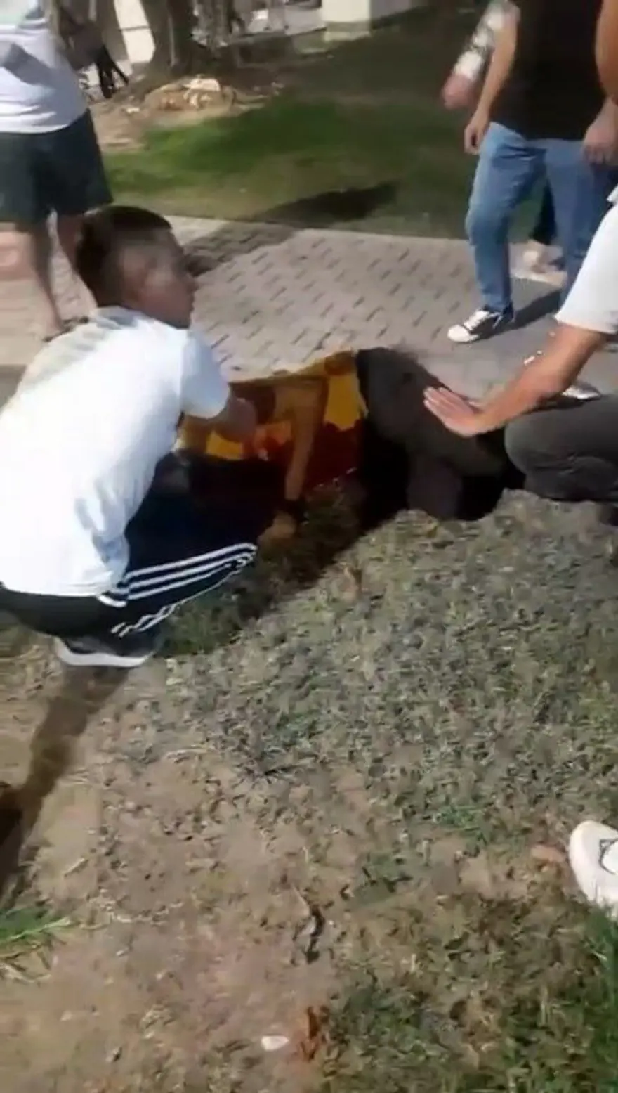 Eşinin eski eşi tarafından öldürüldü 1 Eşinin eski eşi tarafından öldürüldü 1