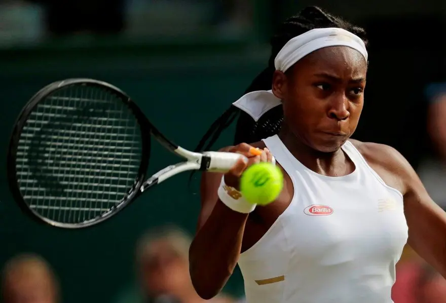 15 yaşındaki tenisçi Coco Gauff, dünya sıralamasında ilk 50'ye girdi 9