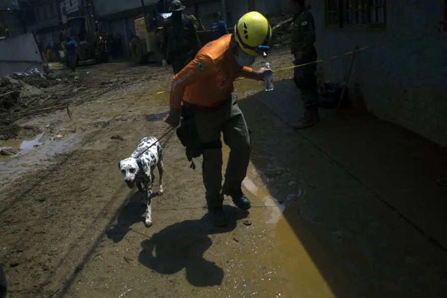 Brezilya'daki sel felaketinde ölenlerin sayısı 111'e yükseldi 27