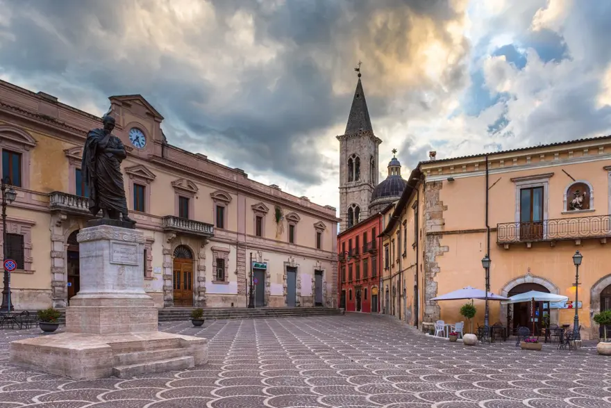 İtalya’da 1 Euro’ya evler satışa çıktı: 630 binadan 250'si satılıyor 1